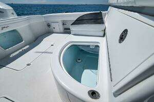 2023 Yellowfin 39' Offshore thumbnail 28