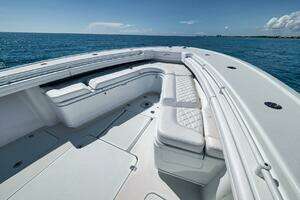 2023 Yellowfin 39' Offshore thumbnail 7