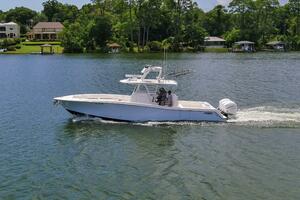 2020 Invincible 39 Open Fisherman Exterior Profiles (1)