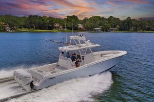 2020 Invincible 39 Open Fisherman Profile