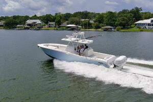 2020 Invincible 39 Open Fisherman Exterior Profiles (7)