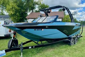 24ft ATX Surf Boats Yacht For Sale