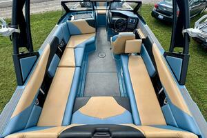 24ft ATX Surf Boats Yacht For Sale