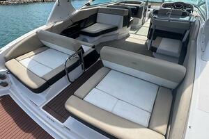 32ft Regal Yacht For Sale