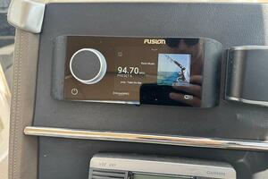 32ft Regal Yacht For Sale