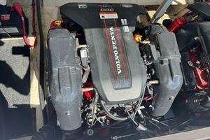 32ft Regal Yacht For Sale