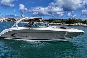 32ft Regal Yacht For Sale