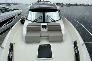 52ft Carver Yacht For Sale