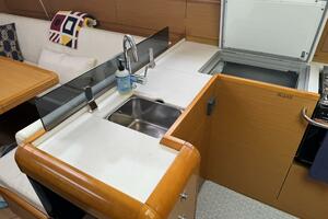 KAiROS 40ft Jeanneau Yacht For Sale