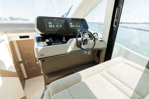2024 Galeon 560 FLY thumbnail 39