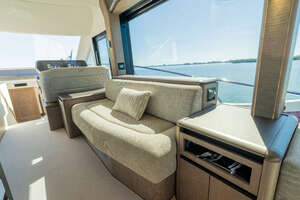 2024 Galeon 560 FLY thumbnail 38