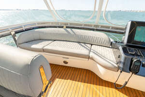 2024 Galeon 560 FLY thumbnail 28
