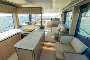 2024 Galeon 560 FLY thumbnail 35