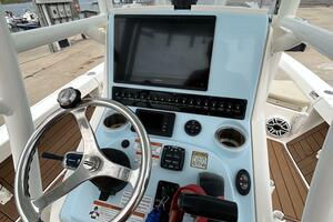 24ft Pathfinder Yacht For Sale