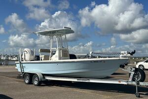 24ft Pathfinder Yacht For Sale