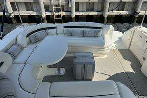 2003 Sea Ray 420 Sundancer thumbnail 9