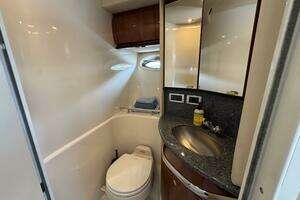 2003 Sea Ray 420 Sundancer thumbnail 32