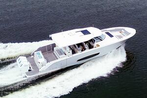 Photo 5599237 for 2025 Regal 50 SAV  