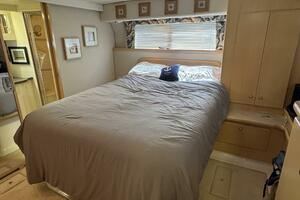 44ft Carver Yacht For Sale