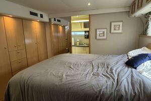 44ft Carver Yacht For Sale