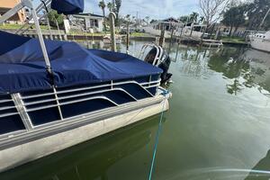 26ft Leisurecraft Yacht For Sale