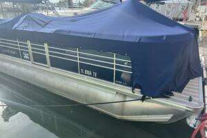 2021 Leisure Kraft Prestige 2635 LX Tri-Toon thumbnail 21