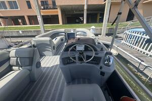 26ft Leisurecraft Yacht For Sale