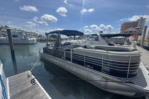 26ft Leisurecraft Yacht For Sale