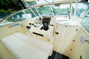 26ft Pursuit Yacht For Sale