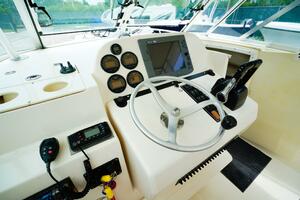 26ft Pursuit Yacht For Sale