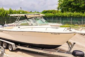 26ft Pursuit Yacht For Sale