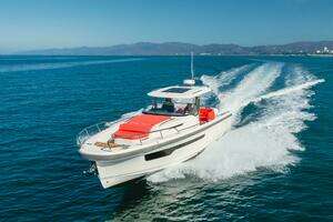 Intrepid 2021 Nimbus T11 Yacht For Sale in Marina del Rey CA