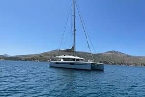 52ft Lagoon Yacht For Sale
