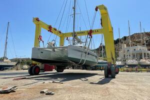 52ft Lagoon Yacht For Sale