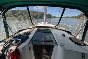 Sea Mistress IV 37ft Beneteau Yacht For Sale