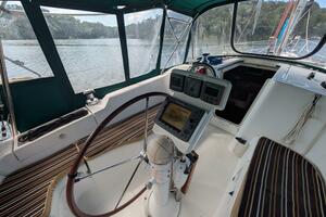 Sea Mistress IV 37ft Beneteau Yacht For Sale