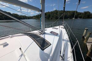 Sea Mistress IV 37ft Beneteau Yacht For Sale