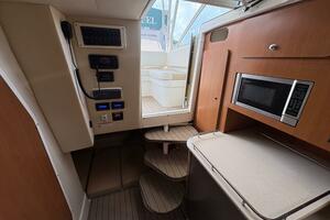 2009 Wellcraft 340 Coastal 