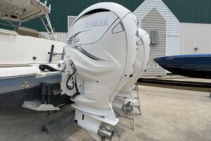 2009 Wellcraft 340 Coastal 