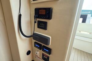 2009 Wellcraft 340 Coastal 