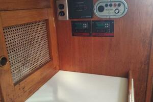 Vi 44ft Alden Yacht For Sale
