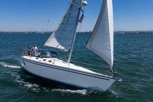 Orion 37ft Hunter Yacht For Sale