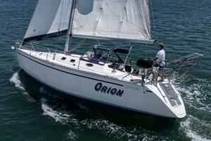 Orion 37ft Hunter Yacht For Sale
