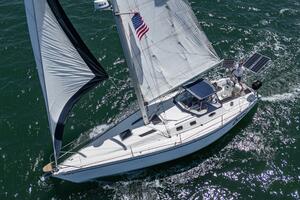 Orion 37ft Hunter Yacht For Sale