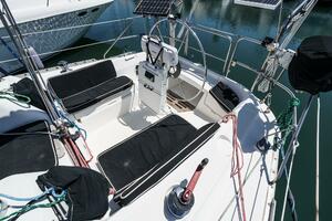 Orion 37ft Hunter Yacht For Sale