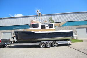 2020 Ranger Tugs R-31 Command Bridge LE