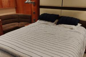 Amusante Epique 72ft Viking Princess Yacht For Sale