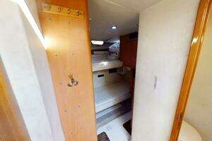 2001 Viking Princess 72 thumbnail 33