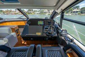 2018 Sunseeker Predator 57 thumbnail 61