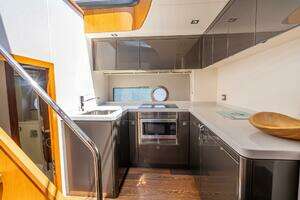 2018 Sunseeker Predator 57 thumbnail 48